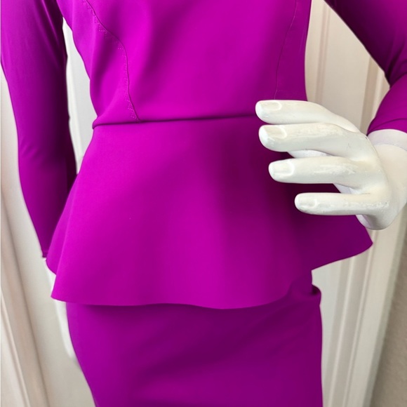 Chiara Boni Elegant Fitted Formal Ingalee Square-Neck Peplum Dress Size 38. H9 - Picture 9 of 16